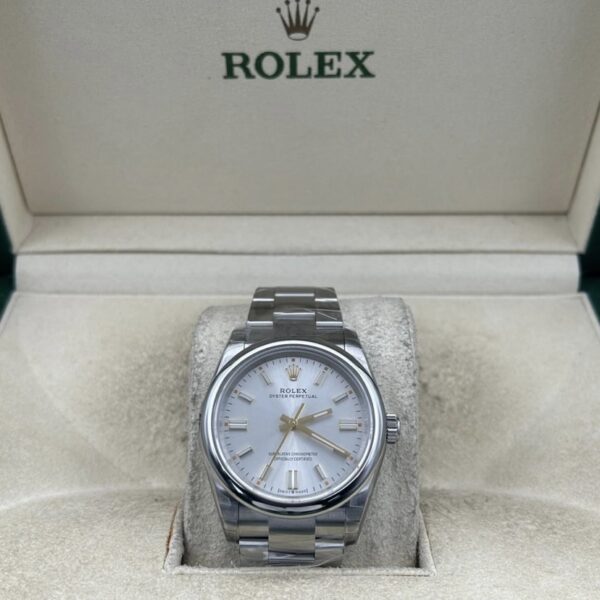 Oyster-Perpetual 36 mm 124300 Silver Dial - immagine 2
