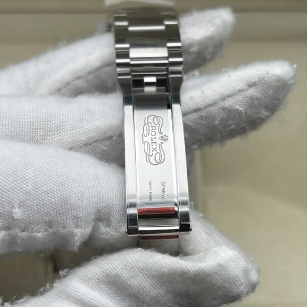 Oyster-Perpetual Tiffany 41 mm 124300 - immagine 12