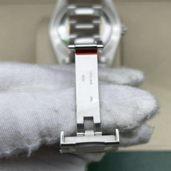 Oyster-Perpetual Tiffany 41 mm 124300 - immagine 13