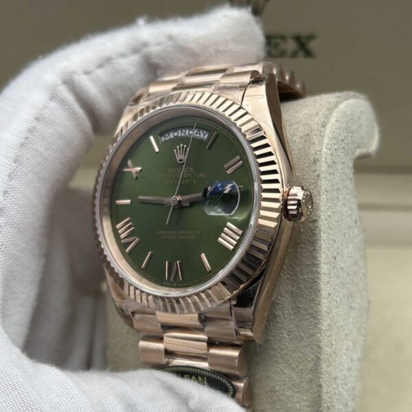 Day-Date 40 mm President Oro Rosa 228235 - immagine 15