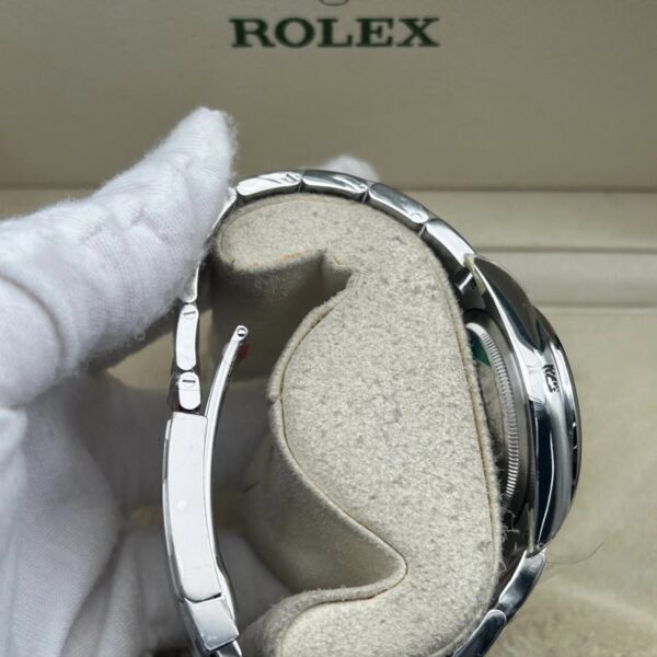 Oyster-Perpetual 36mm 126000 Celebration Dial - immagine 9