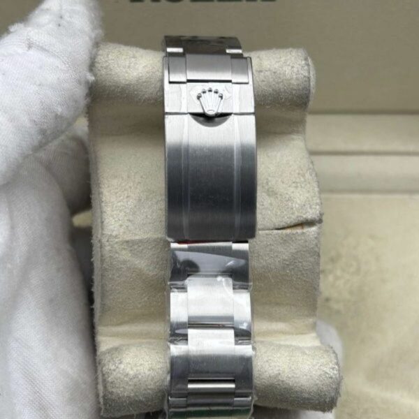 Rolex EXPLORER 224270 40mm Black Dial - immagine 11