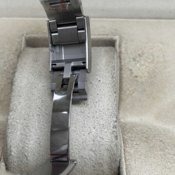 Rolex EXPLORER 224270 40mm Black Dial - immagine 15