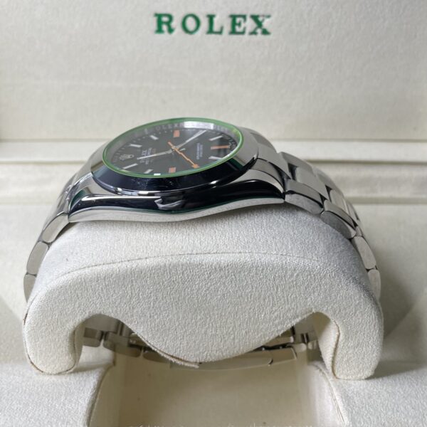 Milgauss Black Dial Green Glass Sapphire - immagine 4